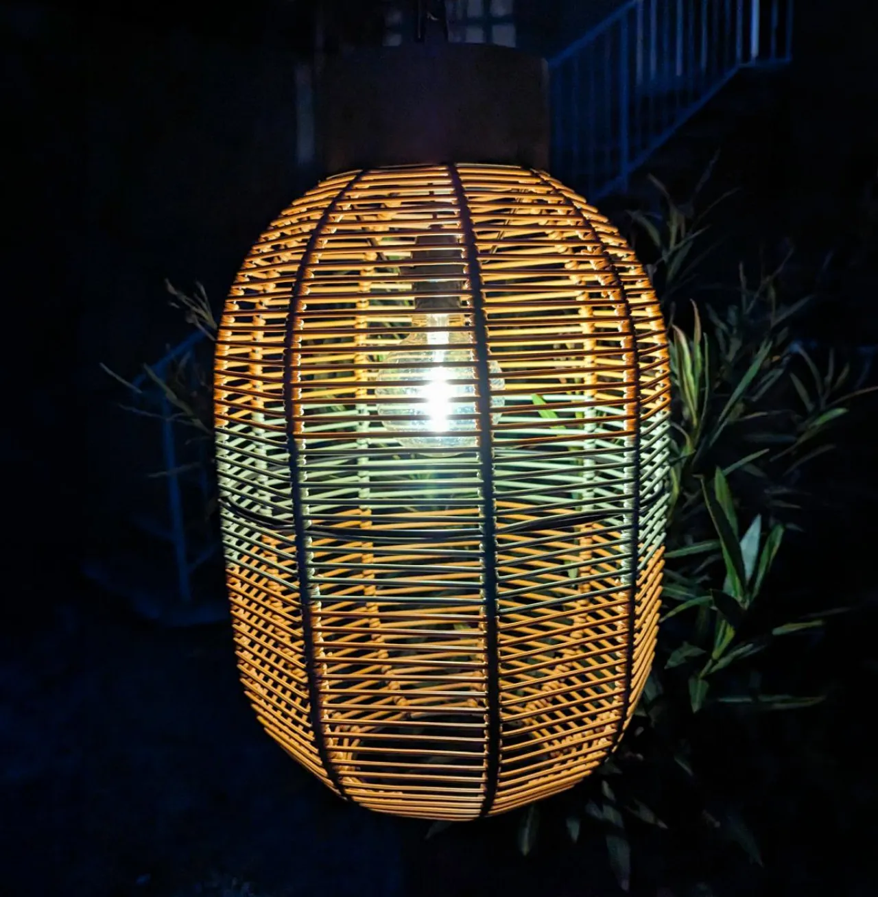 #N/A Suspension de jardin solaire résine tressée LED (D27 cm) Toscane Vert New
