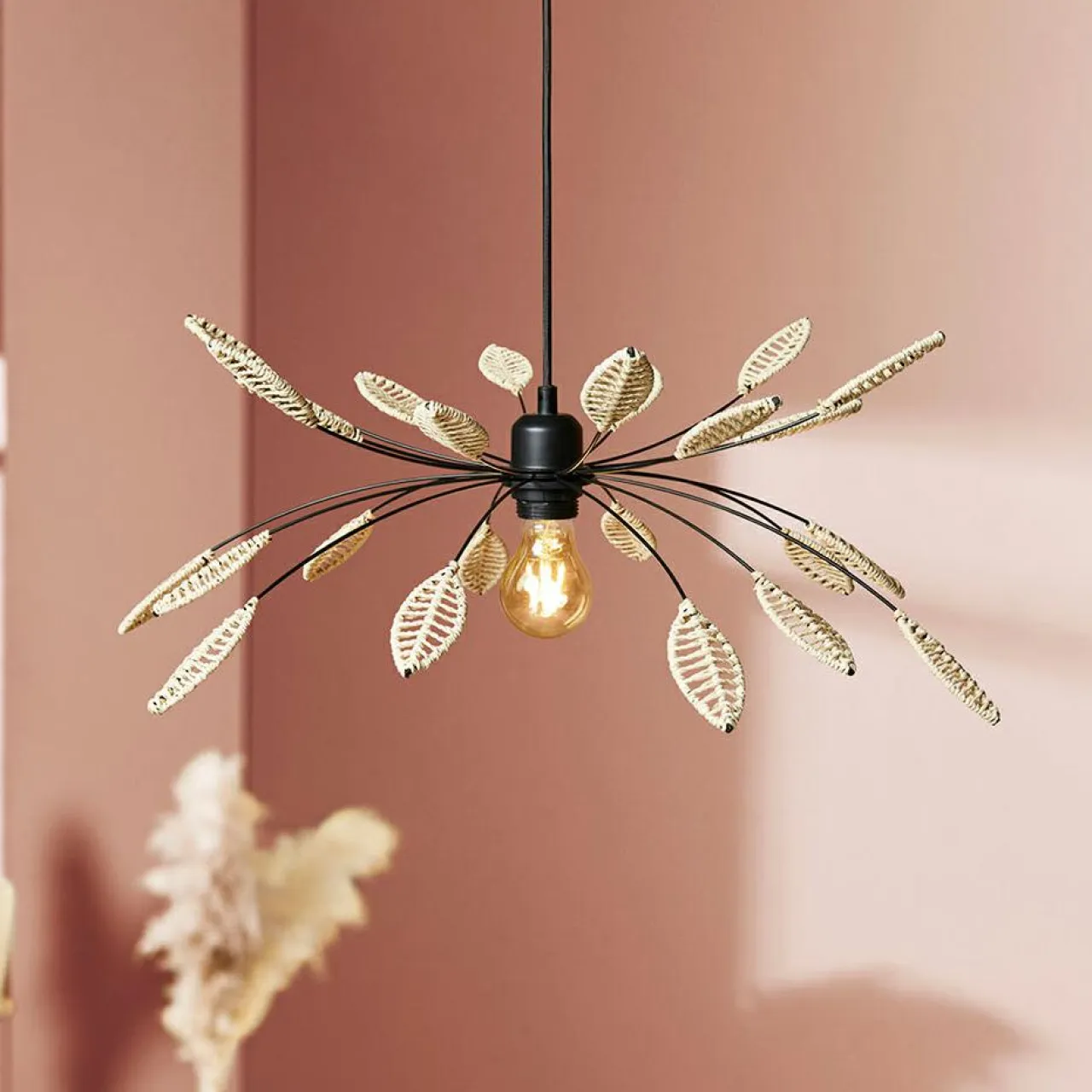 OSTARIA Suspension métal et pétales (D60 cm) Ellisse Beige New