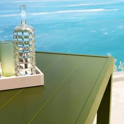 MOBELLIA Table de jardin carrée aluminium 8 places (136 x 136 cm) Murano Vert olive Best