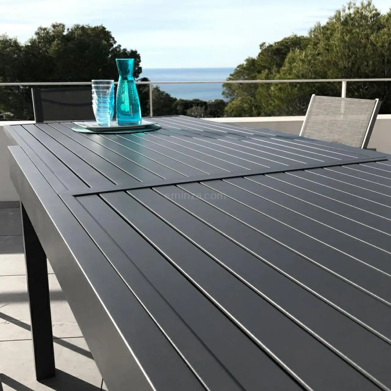 MOBELLIA Table de jardin extensible aluminium 12 places (200/320 x 100 cm) Murano Gris Anthracite Outlet