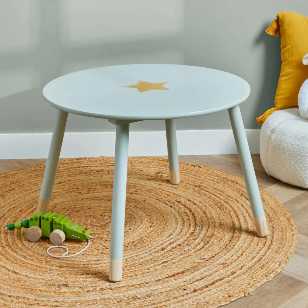 EMINZA Table enfant bois (H44 cm) Stars e Vert Outlet