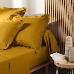 DOUCEUR D'INTERIEUR Taie d'oreiller carrée coton bio (63 x 63 cm) Biolina Jaune ocre Best