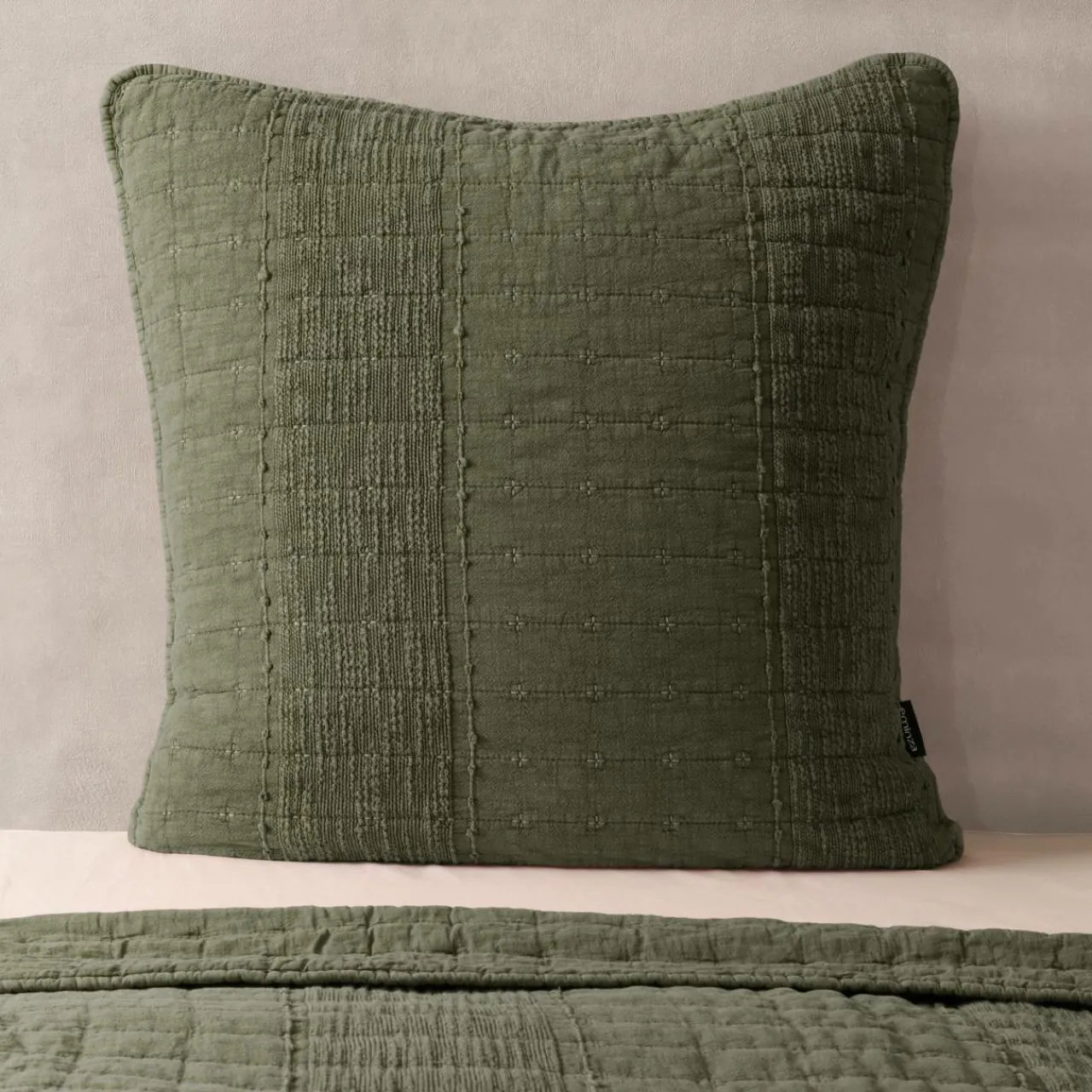 EMINZA Taie d'oreiller carrée coton (60 x 60 cm) Lena Vert romarin Best