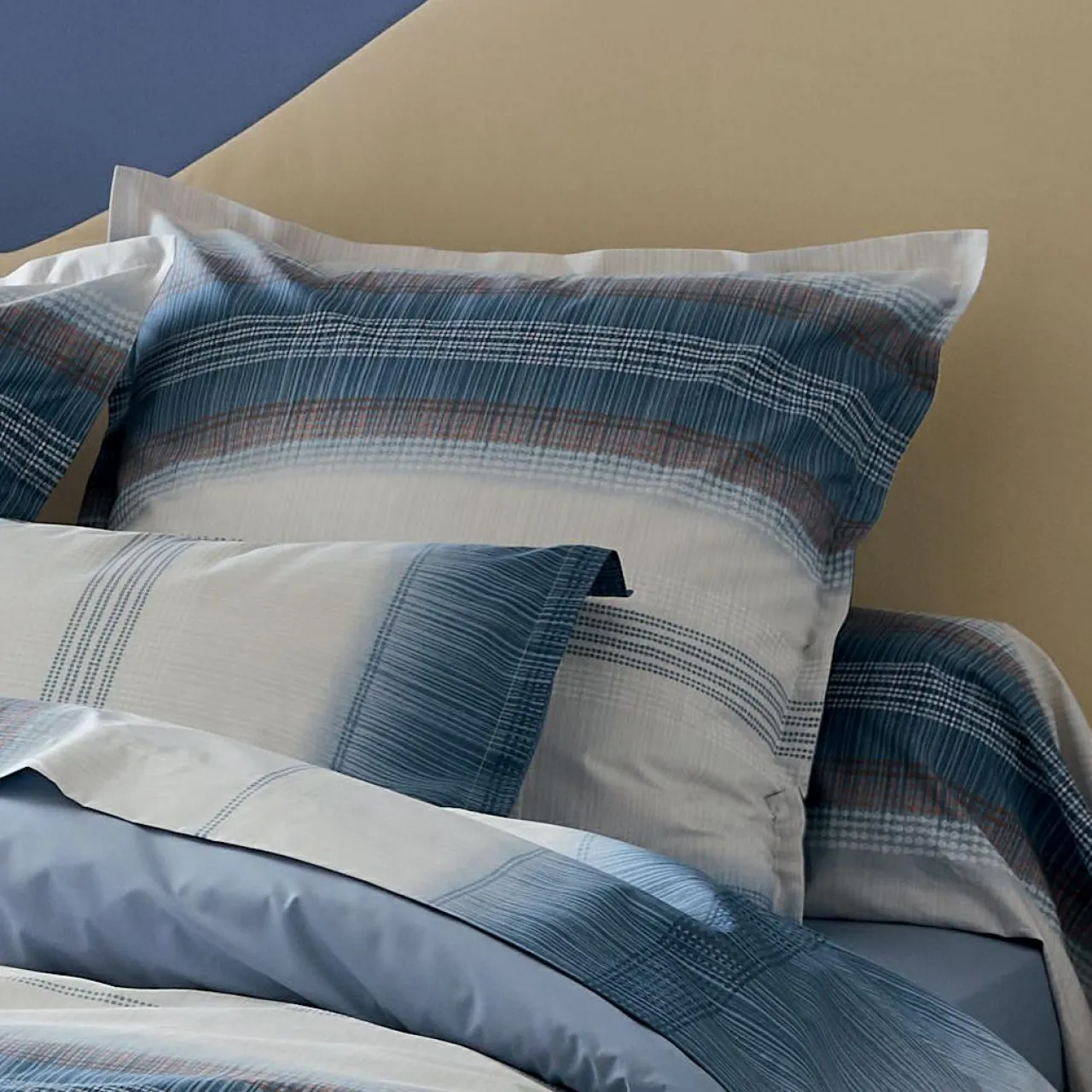 TRADI LINGE Taie d'oreiller carrée percale de coton (65 x 65 cm) Esteban e Bleu