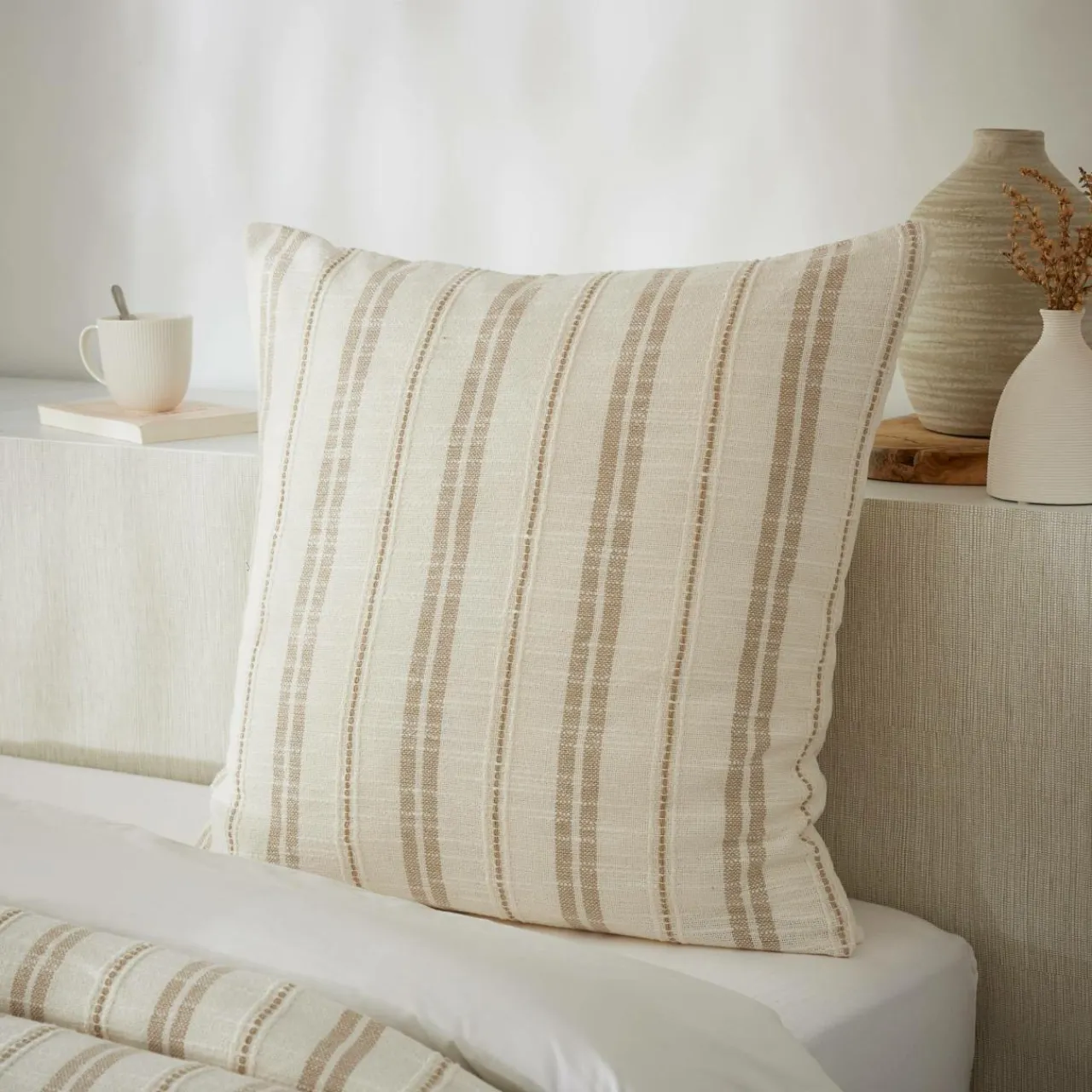 EMINZA Taie d'oreiller carrée réversible coton texturé et percale (60 x 60 cm) Alice Ficelle Online
