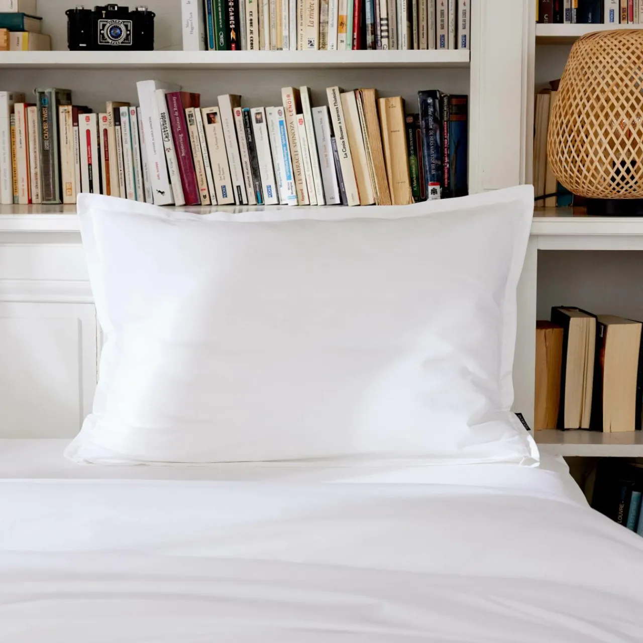 EMINZA Taie d'oreiller rectangulaire percale de coton (50 x 80 cm) Cali Blanc Clearance