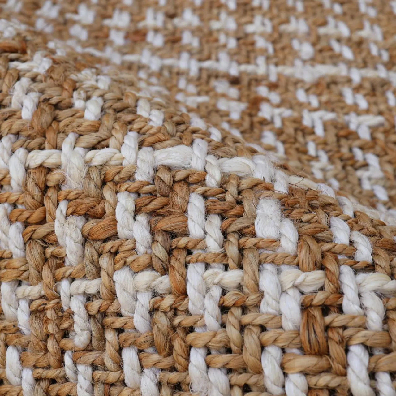 EMINZA Tapis de salon rectangulaire jute tissée main (140 x 200 cm) Weston Marron Outlet