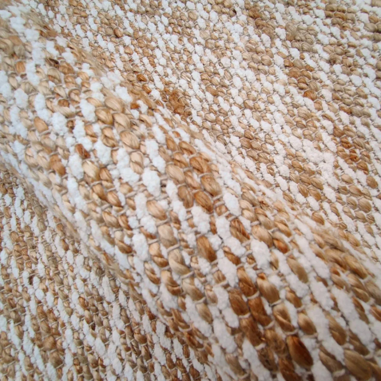 EMINZA Tapis de salon rectangulaire jute tissée main (140 x 200 cm) Yuki Marron Online