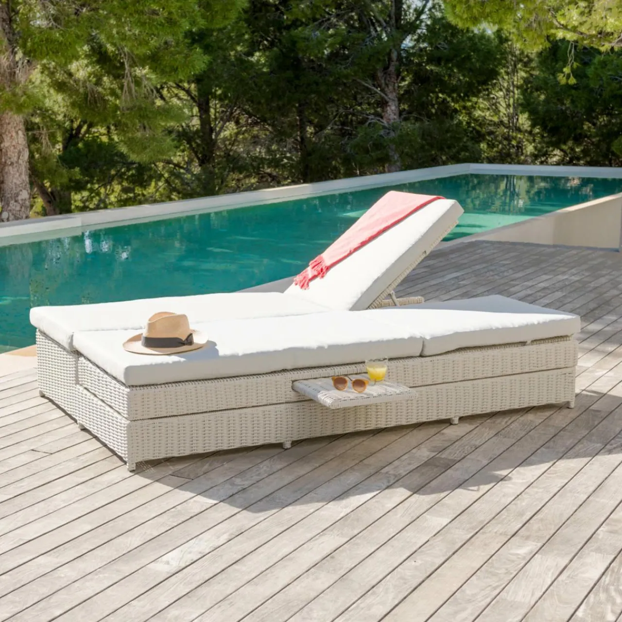 MOBELLIA Transat double en résine tressée - Canapé de jardin Calvi et gris clair Blanc Discount