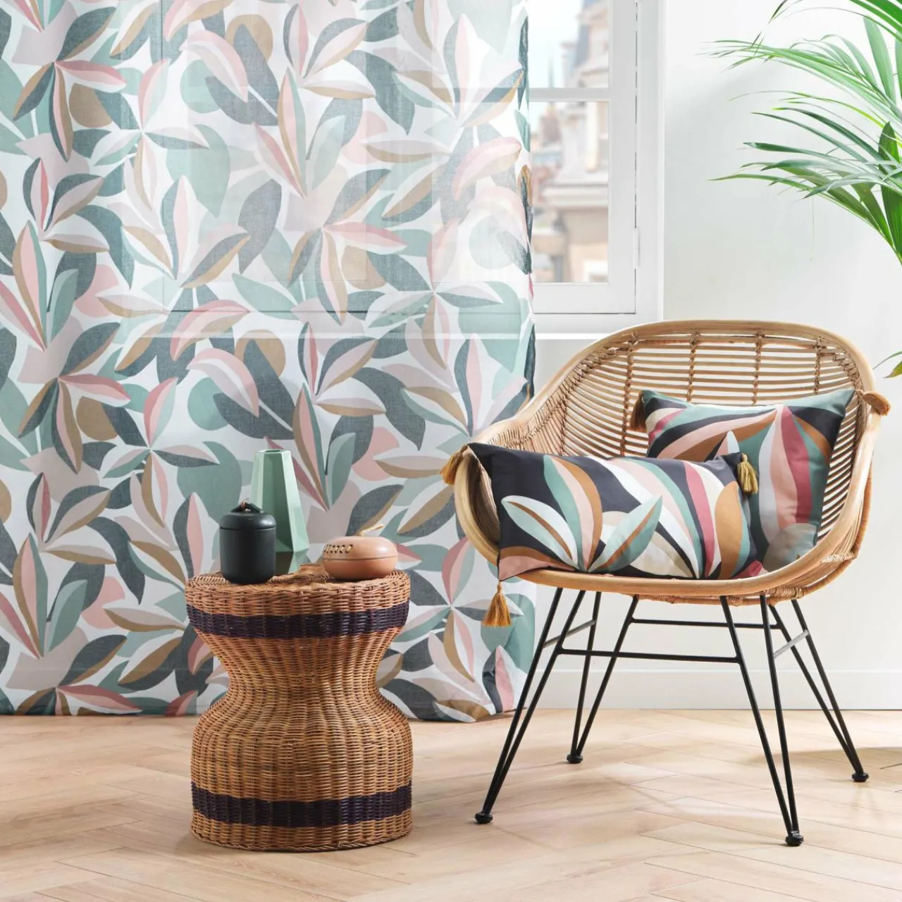 DOUCEUR D'INTERIEUR Voilage œillets (140 x 240 cm) Lavinia Multicolore Sale