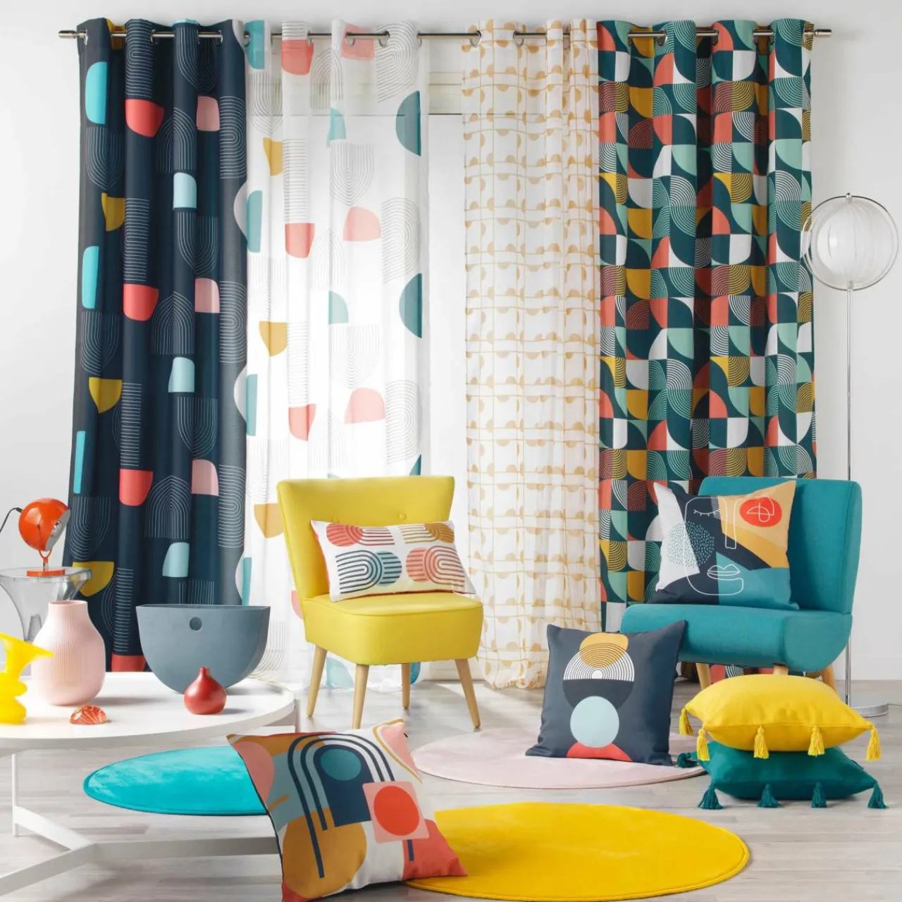 DOUCEUR D'INTERIEUR Voilage œillets (140 x 240 cm) Popart Multicolore Clearance