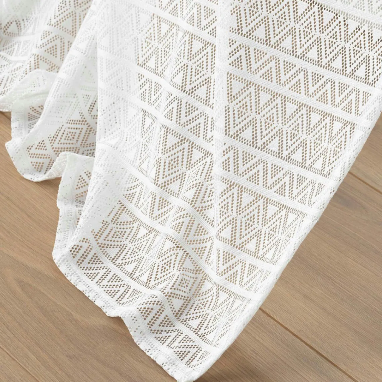 DOUCEUR D'INTERIEUR Voilage maille (140 x 240 cm) Naomie Blanc Hot