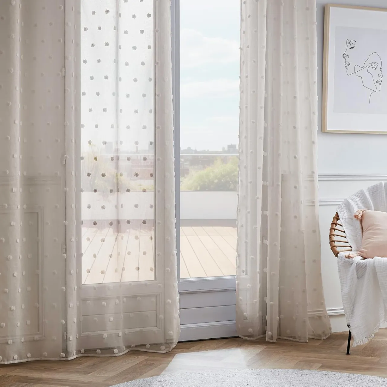 EMINZA Voilage oeillets pompons (140 x 240 cm) Emie Beige Hot